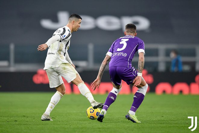Juventus và Ronaldo đã phải nhận thất bại đầu tiên tại Serie A mùa giải năm nay